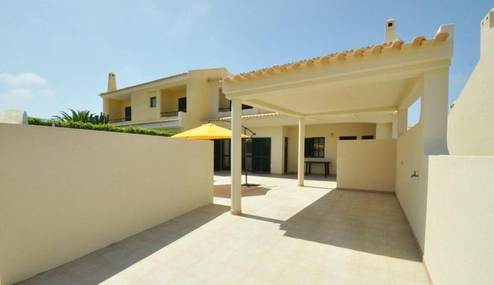 Holiday House البوفيرا المظهر الخارجي الصورة