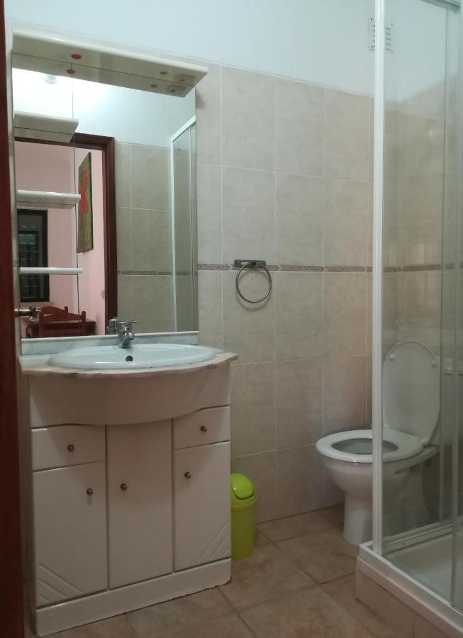 Holiday House البوفيرا المظهر الخارجي الصورة